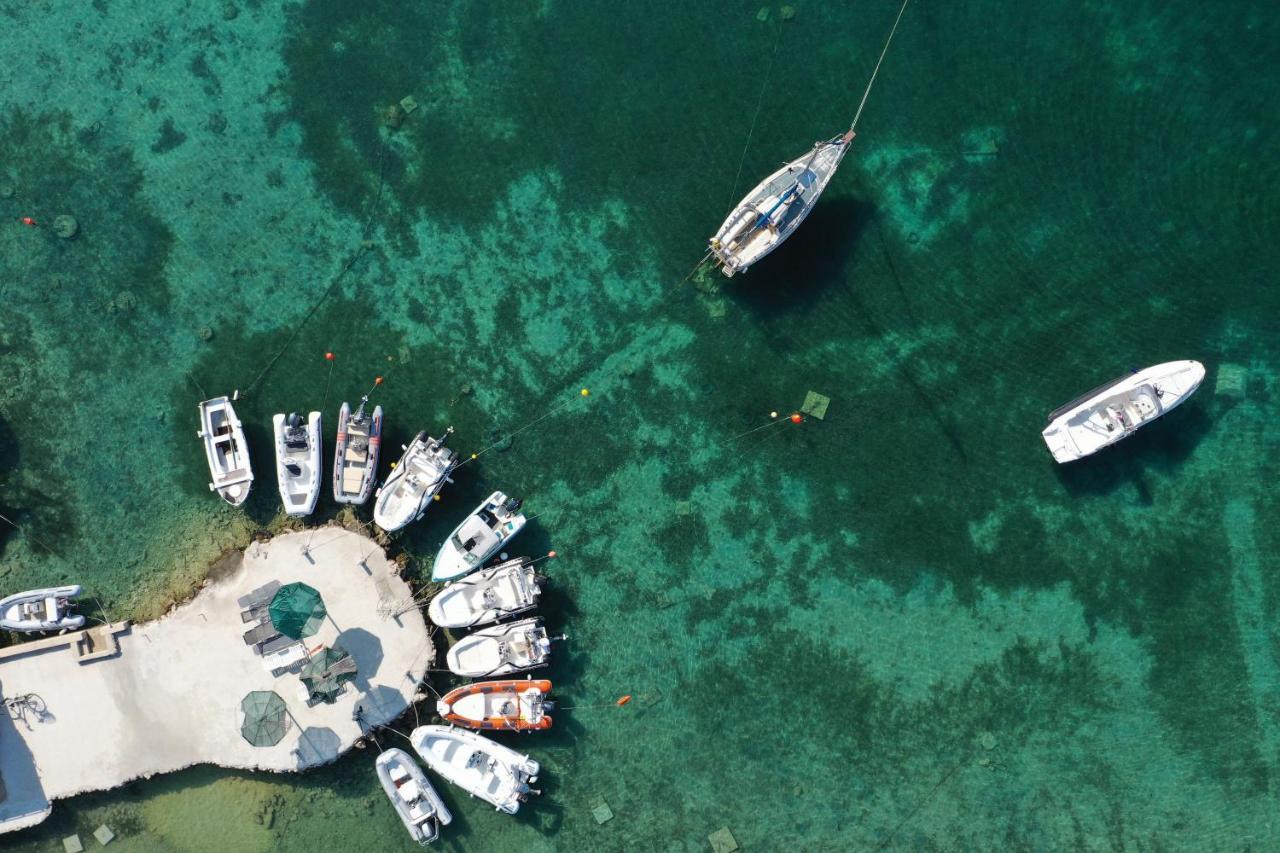 Amore Del Mare, Seaside Family Pace, Free Parking And Wifi In Camp Dalmatino Drage Exterior photo